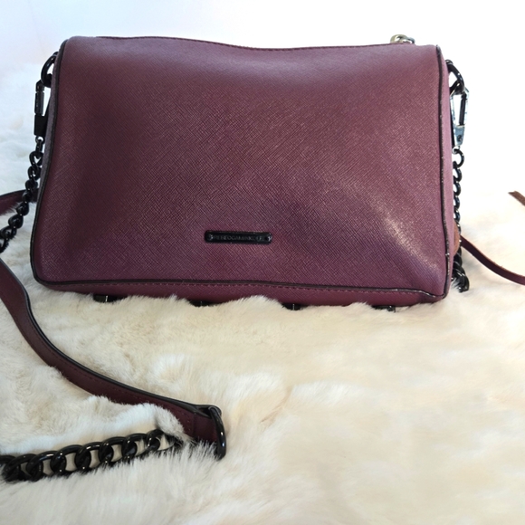 Rebecca Minkoff Handbags - Rebecca Minkkoff Avery Leather Crossbody Bag in Merlot with Black Hardware